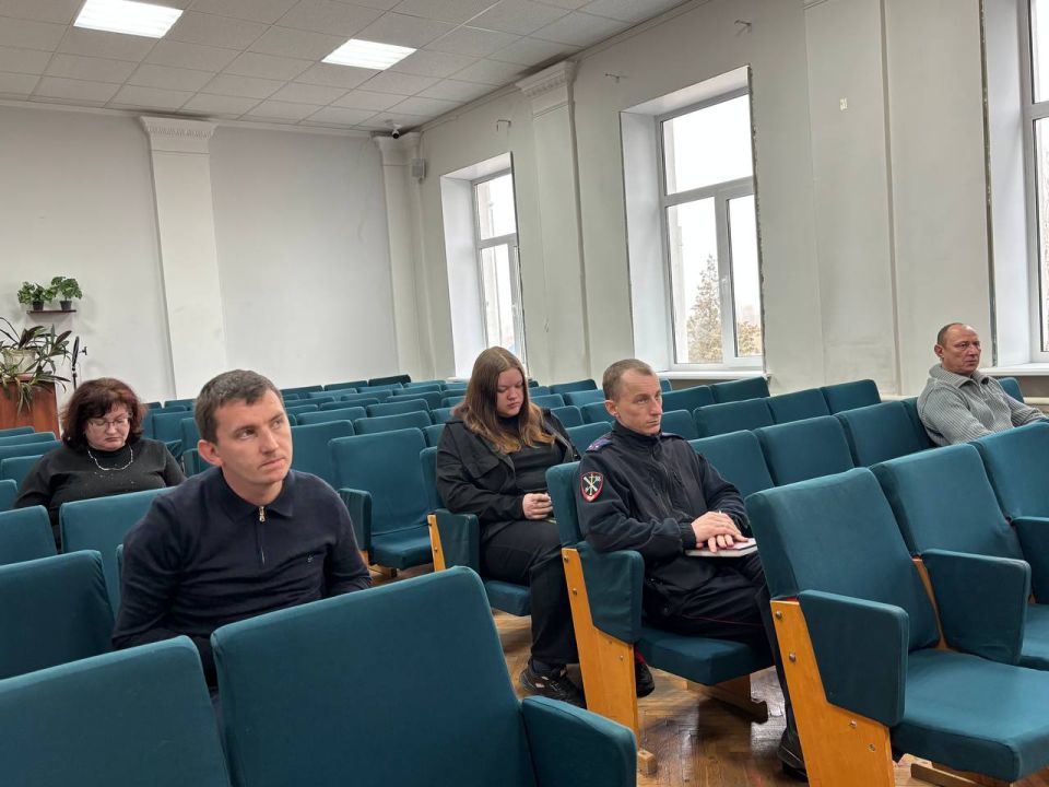 В Новоайдарском округе состоялось заседание Админкомиссии В Новоайдарском округе состоялось заседание Админкомиссии