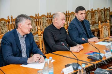 Пасечник и Темрезов обсудили восстановление Старобельского округа