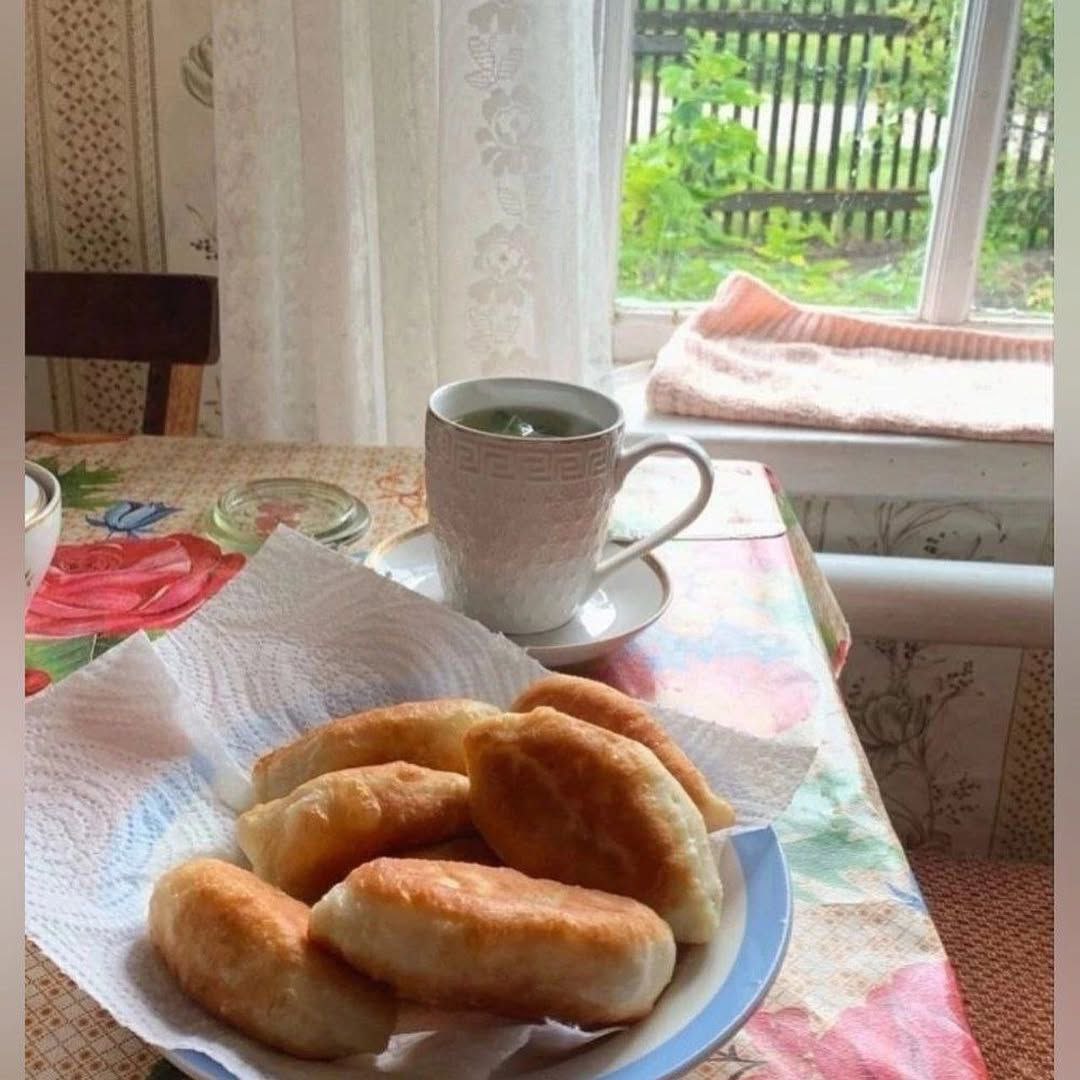 Доброе утро, друзья!. Ваш погодный прогноз на субботу, 8 ноября: Ночь (00:01-06:00) Облачно, +8...+9°C Температура медленно понижается Утро (06:01-12:00) Облачно, +8...+12°C Начинается потепление День (12:01-18:00) Облачно... Доброе утро, друзья!. Ваш погодный прогноз на субботу, 8 ноября: Ночь (00:01-06:00) Облачно, +8...+9°C Температура медленно понижается Утро (06:01-12:00) Облачно, +8...+12°C Начинается потепление День (12:01-18:00) Облачно...