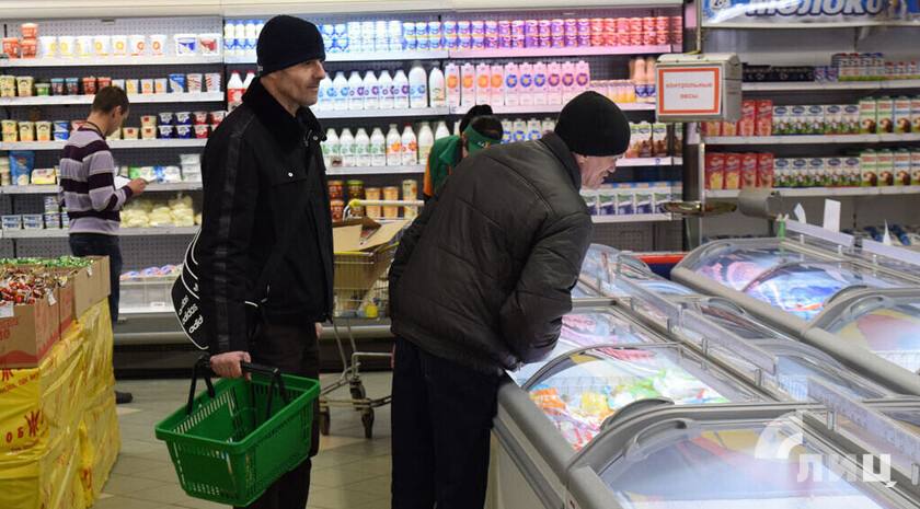 Министерство промышленности и торговли РФ проводит масштабную работу для сдерживания роста цен на продукты питания в Донбассе и Новороссии