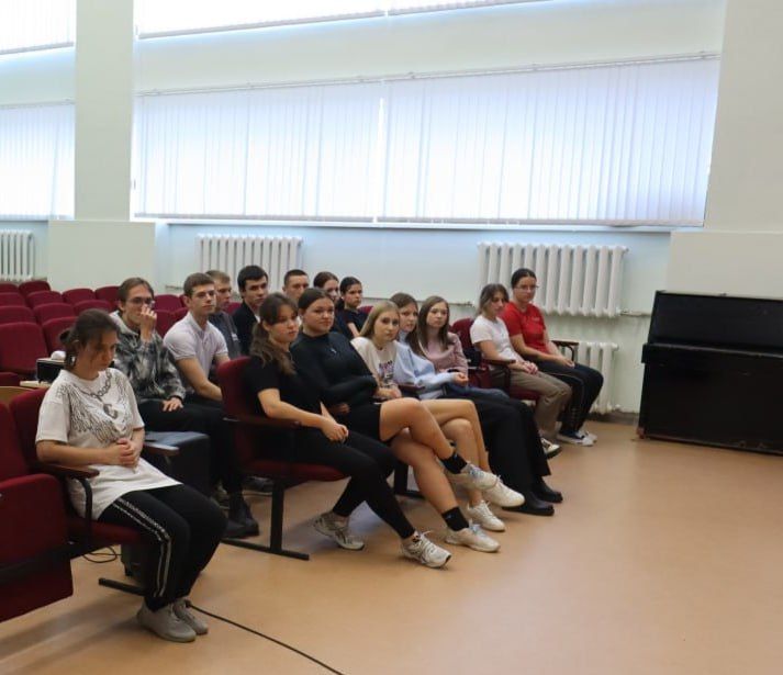 Встреча с будущим: Профориентация в Марковской гимназии! Встреча с будущим: Профориентация в Марковской гимназии!