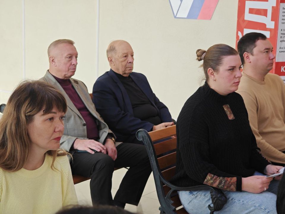Валерий Галинкин: Сегодня вместе с коллегой, депутатом Народного Совета ЛНР Геннадием Бунеевым, принял участие в партийной конференции «Единая Россия» в Новоайдарском муниципальном округе Валерий Галинкин: Сегодня вместе с коллегой, депутатом Народного Совета ЛНР Геннадием Бунеевым, принял участие в партийной конференции «Единая Россия» в Новоайдарском муниципальном округе
