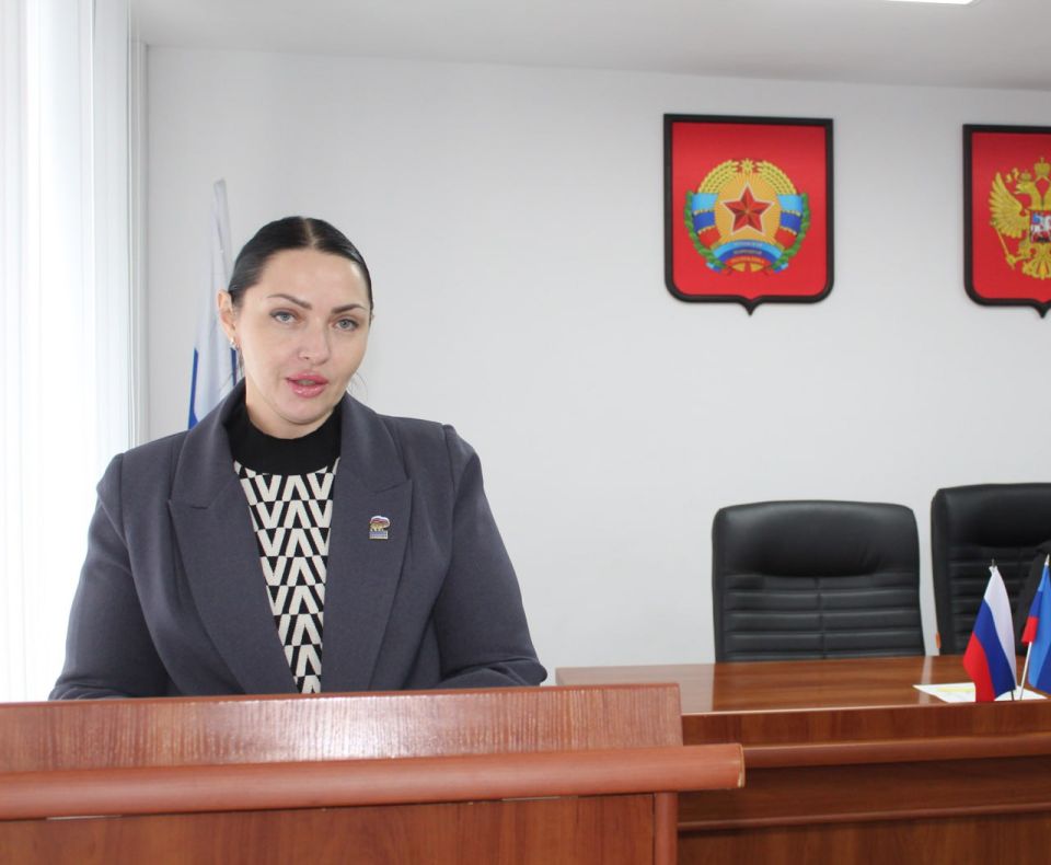 Юлия Кожухарь: Сегодня приняла участие в V конференции Новопсковского местного отделения Всероссийской политической партии «ЕДИНАЯ РОССИЯ» Юлия Кожухарь: Сегодня приняла участие в V конференции Новопсковского местного отделения Всероссийской политической партии «ЕДИНАЯ РОССИЯ»