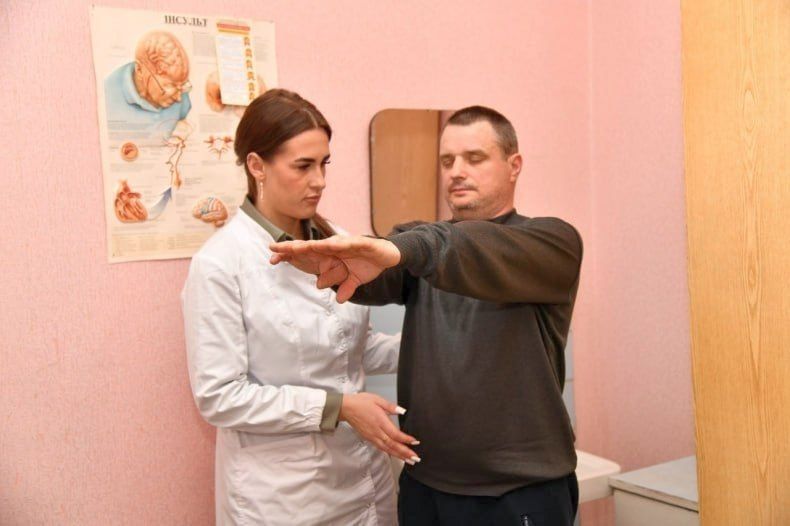 Председатель Совета Свердловского округа Борис Семиошко рассказал о важности работы красноярских врачей в нашем муниципалитете Председатель Совета Свердловского округа Борис Семиошко рассказал о важности работы красноярских врачей в нашем муниципалитете