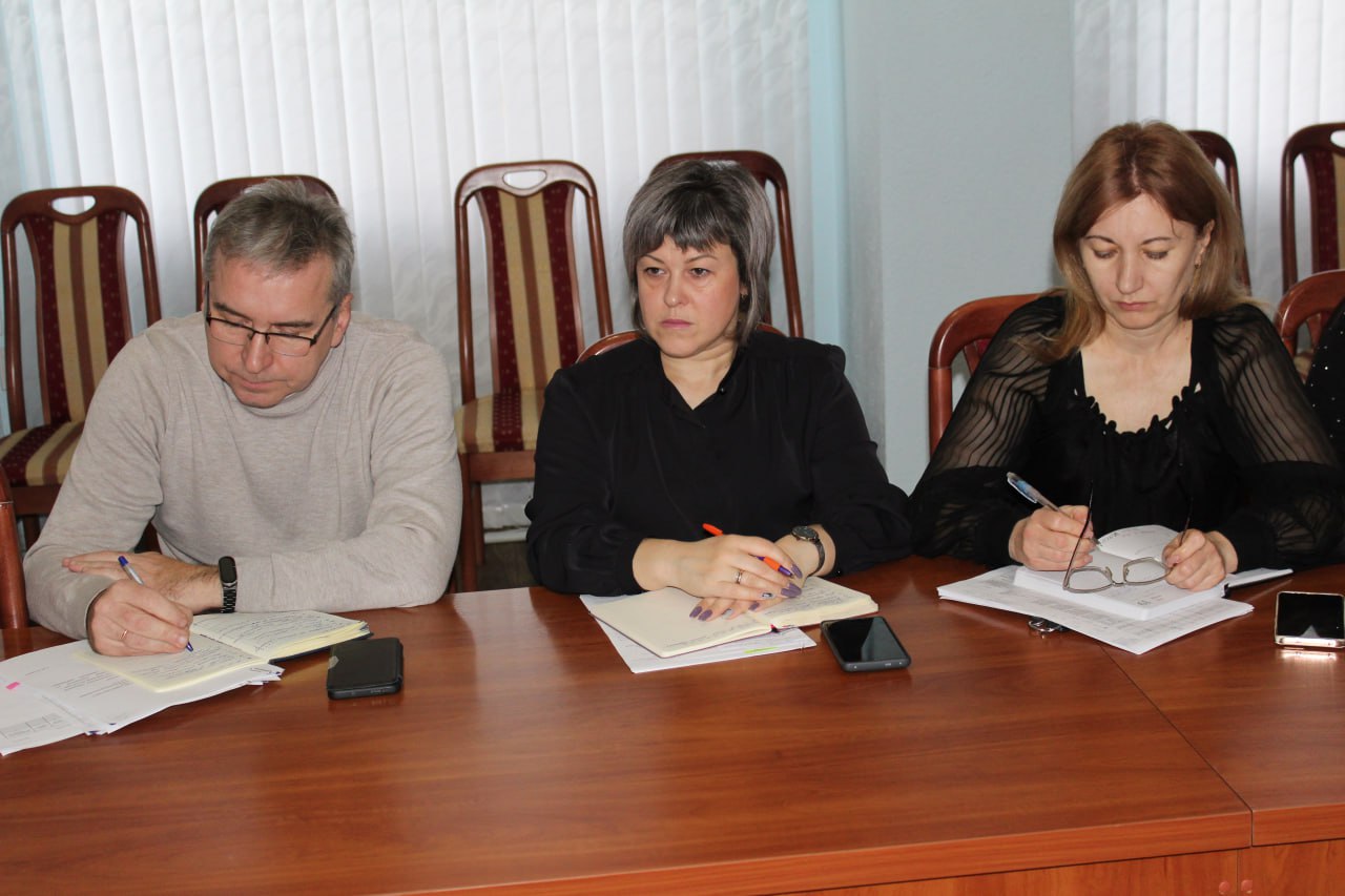 Сергей Козенко: Провел расширенное аппаратное совещание с участием руководителей структурных подразделений Администрации, начальников отделов и управлений по жизнеобеспечению населенных пунктов округа Сергей Козенко: Провел расширенное аппаратное совещание с участием руководителей структурных подразделений Администрации, начальников отделов и управлений по жизнеобеспечению населенных пунктов округа