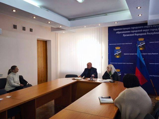 В здании Администрации городского округа состоялся еженедельный прием граждан В здании Администрации городского округа состоялся еженедельный прием граждан