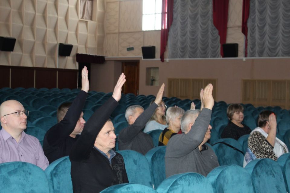 В Беловодске состоялась V Конференция местного отделения партии «Единая Россия» В Беловодске состоялась V Конференция местного отделения партии «Единая Россия»