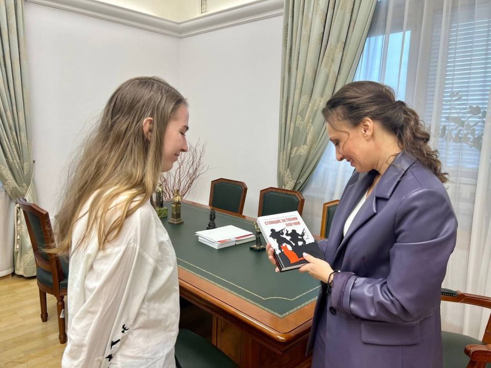 Анна Кузнецова: Преступления киевского режима против детей, вопросы помощи и реабилитации пострадавшим – обсудили вместе с Фаиной Савинковой, одиннадцать лет живущей под обстрелами Анна Кузнецова: Преступления киевского режима против детей, вопросы помощи и реабилитации пострадавшим – обсудили вместе с Фаиной Савинковой, одиннадцать лет живущей под обстрелами
