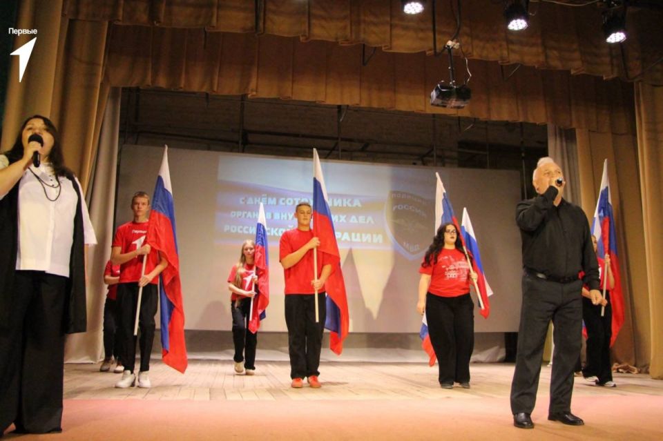 Поздравления с Днём полиции! Поздравления с Днём полиции!