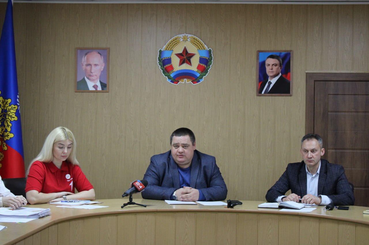 Андрей Рубанцов: Провёл первое заседание Координационного совета по взаимодействию с региональным отделением Общероссийского общественно-государственного движения детей и молодежи «Движение Первых» Луганской Народной... Андрей Рубанцов: Провёл первое заседание Координационного совета по взаимодействию с региональным отделением Общероссийского общественно-государственного движения детей и молодежи «Движение Первых» Луганской Народной...