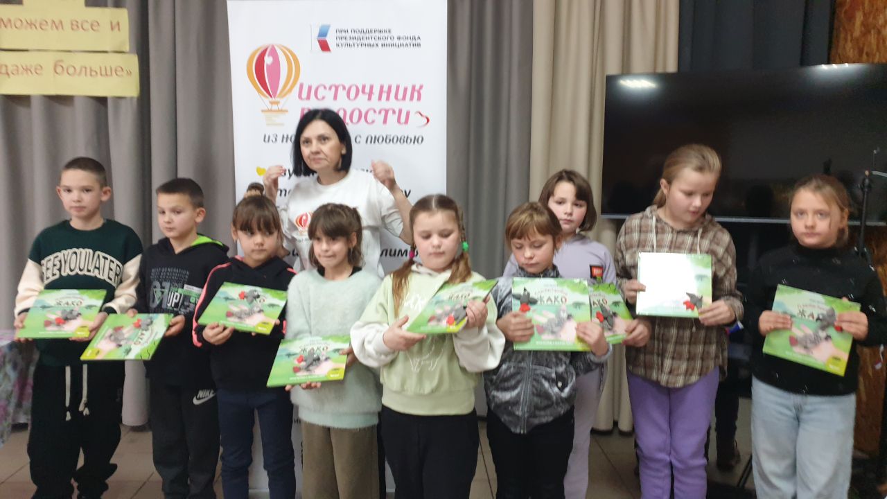 Вячеслав Третьяков: В Голубовский сельский клуб Кременского МО заглянули гости издалека — из самого Новгорода! Вячеслав Третьяков: В Голубовский сельский клуб Кременского МО заглянули гости издалека — из самого Новгорода!