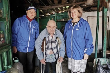 В Червонопартизанске поздравили юбиляра с 90-летием!