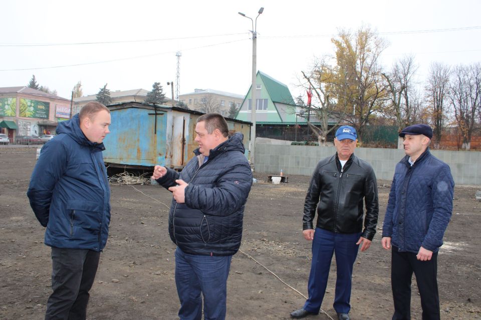 Республика Коми продолжает преображать Ровеньки! Республика Коми продолжает преображать Ровеньки!