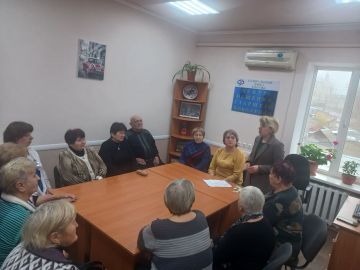 Рассказываем, как прошел сегодняшний день в Марковском центре общения для людей старшего поколения