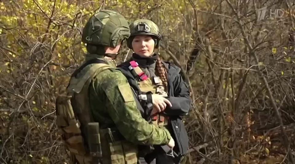 Марьяна Наумова: МЫ ВОЮЕМ ЗА ПРАВОЕ ДЕЛО:. 6-я отдельная мотострелковая бригада Южной группировки войск ведёт свою историю от легендарного казачьего полка имени Матвея Платова, который был сформирован атаманом Павлом...