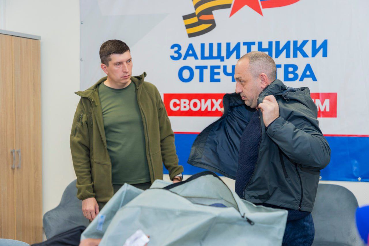 С заботой о каждом защитнике: В ЛНР стартовала выдача адаптивной одежды! С заботой о каждом защитнике: В ЛНР стартовала выдача адаптивной одежды!