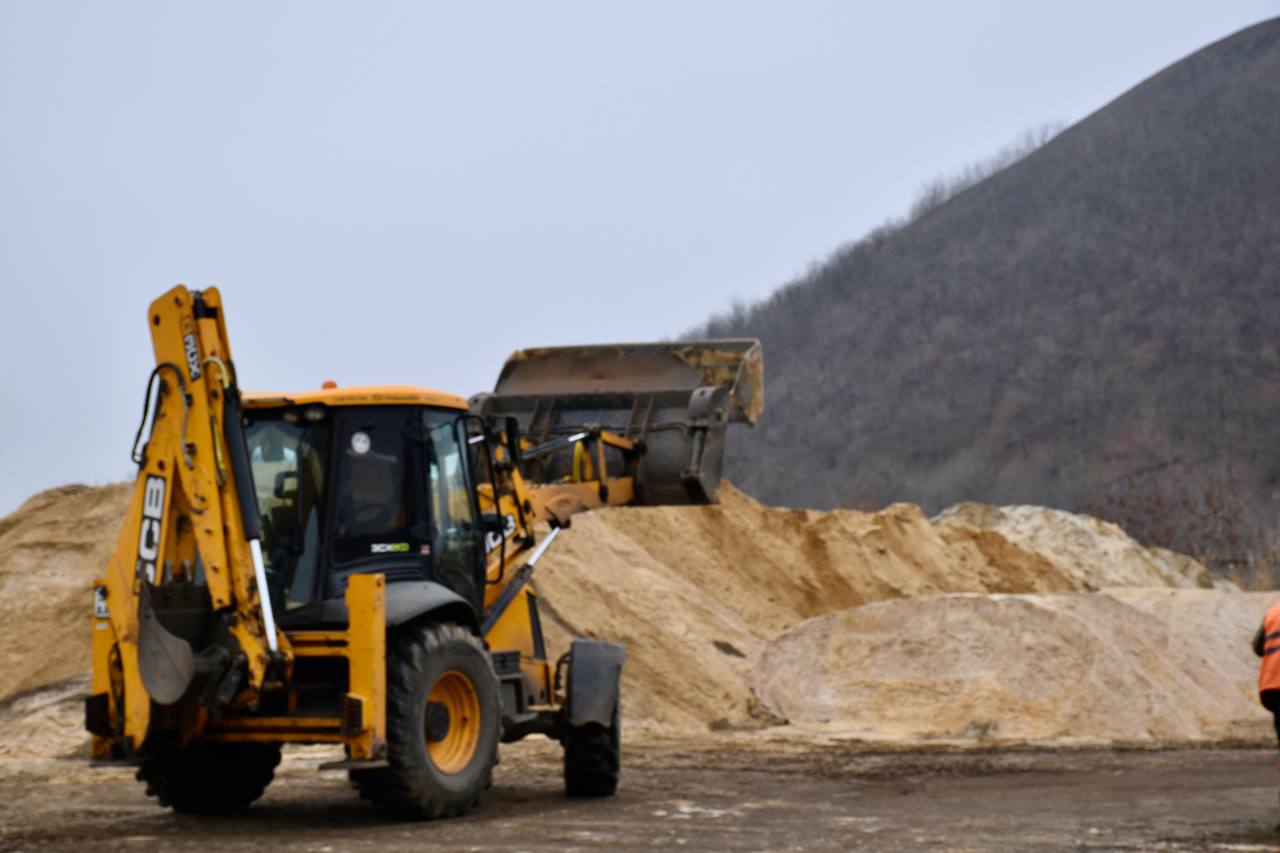 Сергей Козенко: Провел плановую инспекцию МУП «ДЭУ», оценив готовность специализированной техники к предстоящему зимнему периоду Сергей Козенко: Провел плановую инспекцию МУП «ДЭУ», оценив готовность специализированной техники к предстоящему зимнему периоду