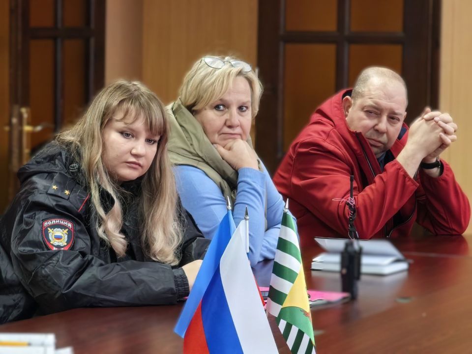 В администрации города состоялся круглый стол, посвященный вопросам организации межведомственного взаимодействия и профилактики правонарушений среди несовершеннолетних В администрации города состоялся круглый стол, посвященный вопросам организации межведомственного взаимодействия и профилактики правонарушений среди несовершеннолетних