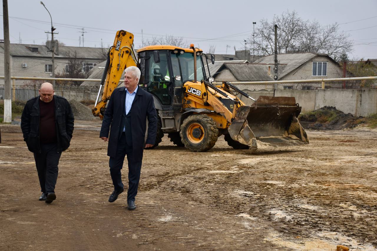 Сергей Козенко: Провел плановую инспекцию МУП «ДЭУ», оценив готовность специализированной техники к предстоящему зимнему периоду Сергей Козенко: Провел плановую инспекцию МУП «ДЭУ», оценив готовность специализированной техники к предстоящему зимнему периоду
