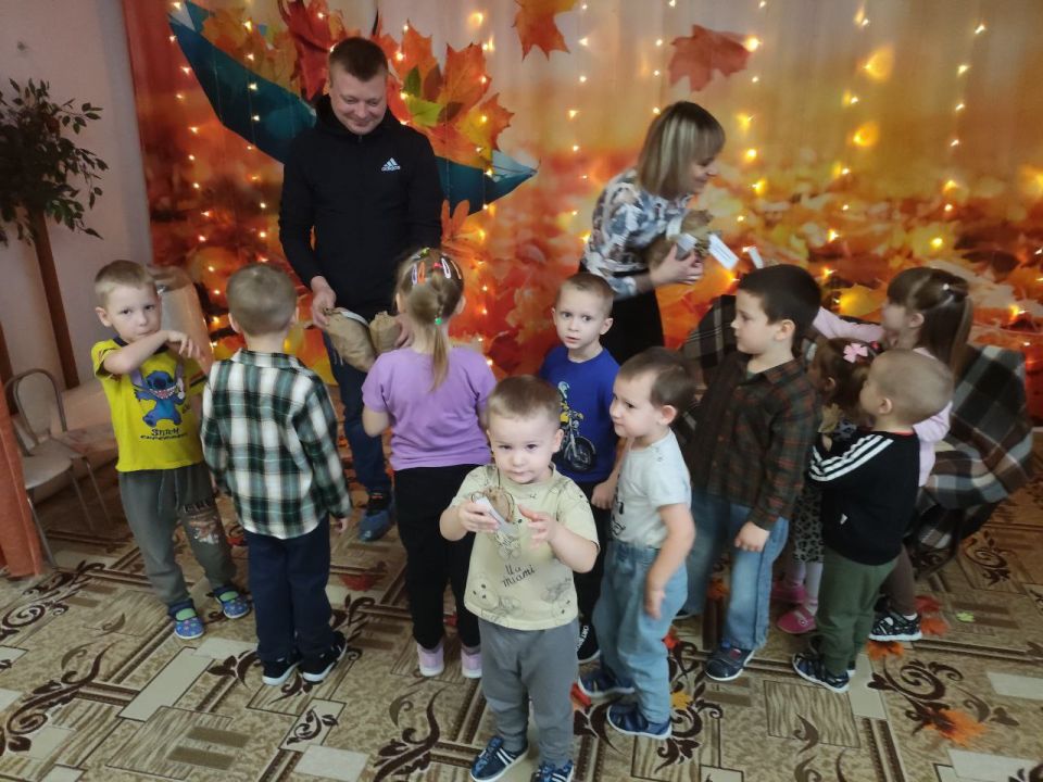 Воспитанники ГБДОУ ЛНР «Беловодский ЯС №2 «Радуга» внесли свой вклад в восстановление лесных массивов Беловодского МО Воспитанники ГБДОУ ЛНР «Беловодский ЯС №2 «Радуга» внесли свой вклад в восстановление лесных массивов Беловодского МО