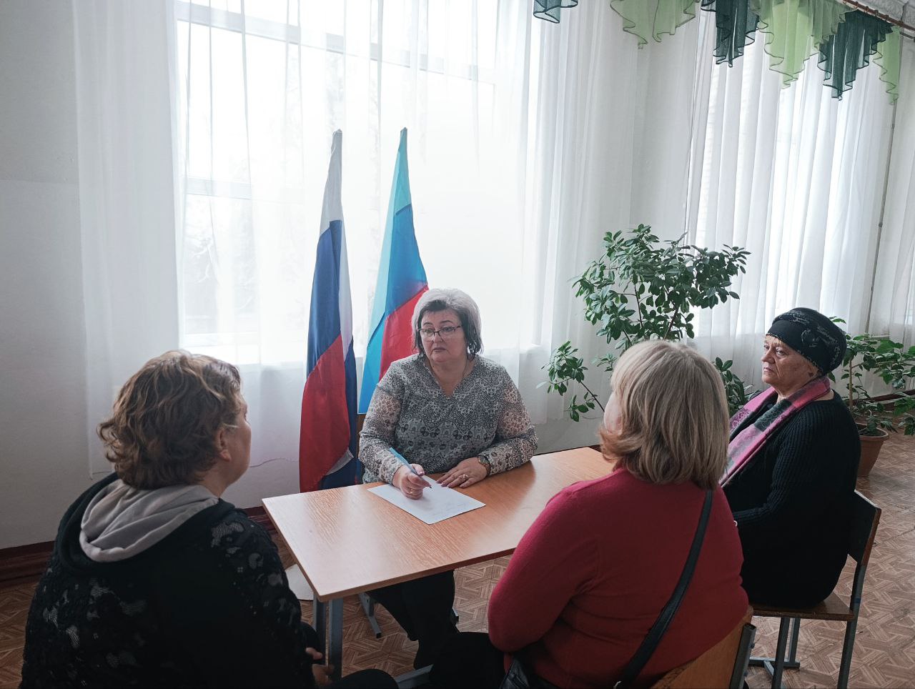 Правовая грамотность для детей и взрослых: важные встречи в Ровеньках Правовая грамотность для детей и взрослых: важные встречи в Ровеньках