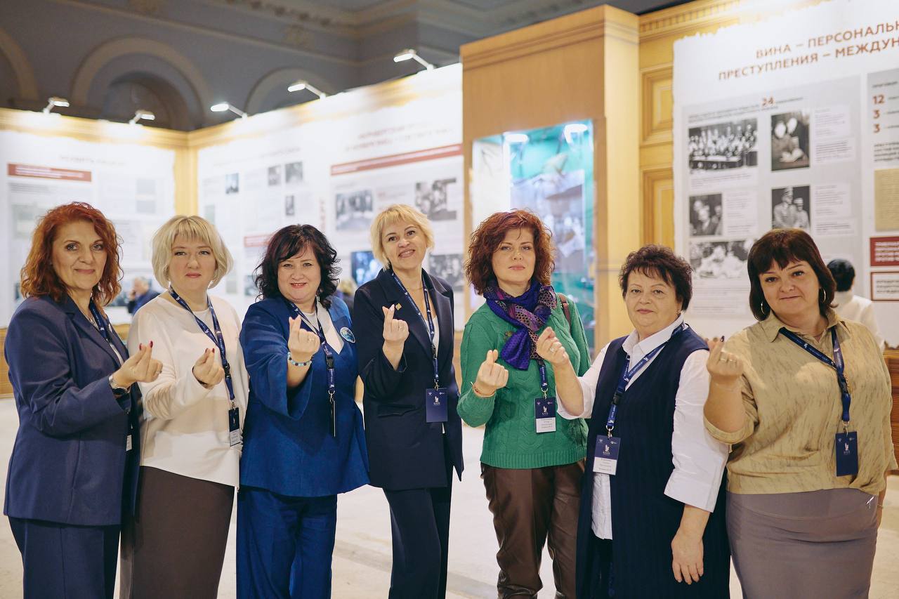 Делегация ЛНР приняла участие в первой стратегической сессии «Клуба директоров» Делегация ЛНР приняла участие в первой стратегической сессии «Клуба директоров»