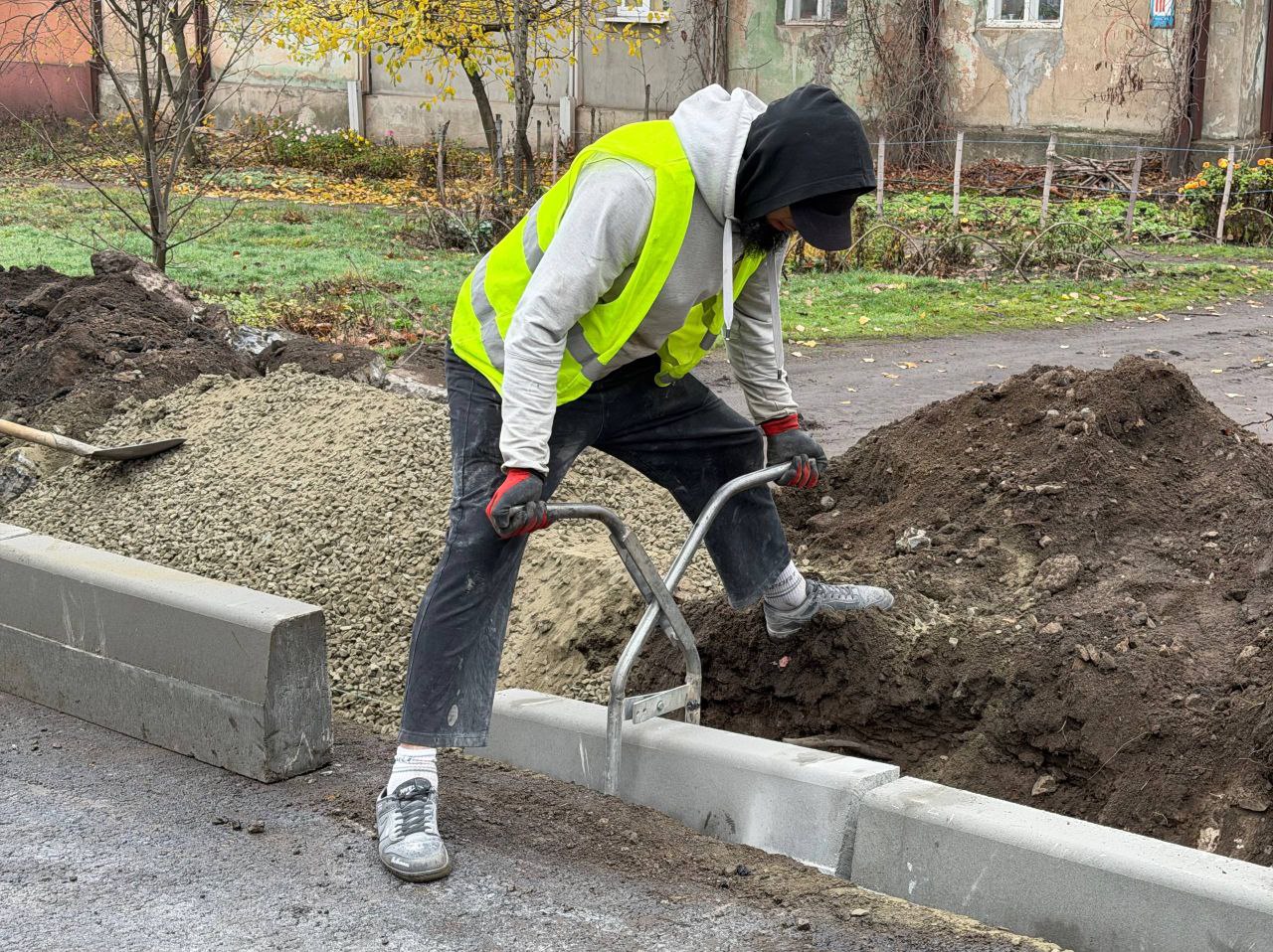Сергей Колягин: В Первомайске активно преображается дорожная инфраструктура Сергей Колягин: В Первомайске активно преображается дорожная инфраструктура