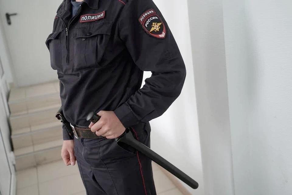 Жителя Станично-Луганского района задержали за кражу строительных инструментов