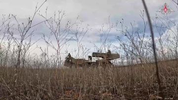 Расчеты «Ураган» уничтожают боевую технику ВФУ в зоне проведения спецоперации