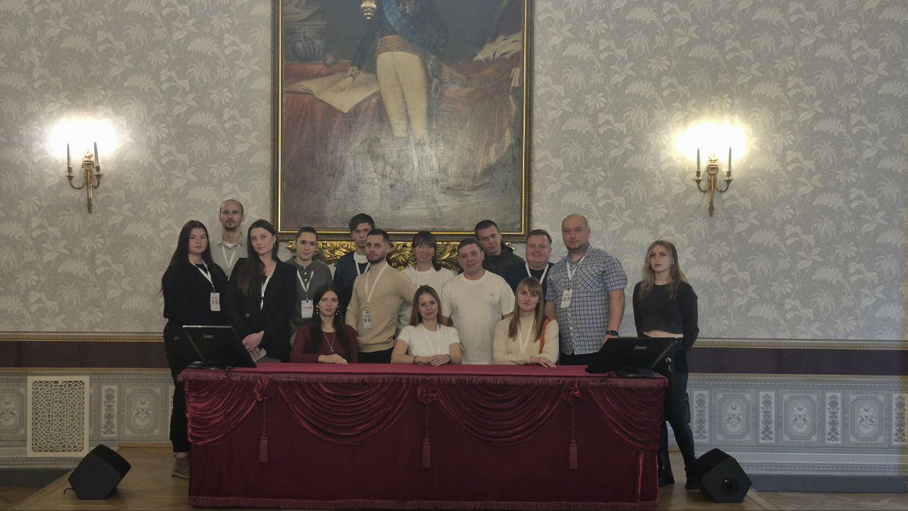 Форум «Мост единства», организованный Молодёжным правительством Республики Татарстан, подходит к концу Форум «Мост единства», организованный Молодёжным правительством Республики Татарстан, подходит к концу