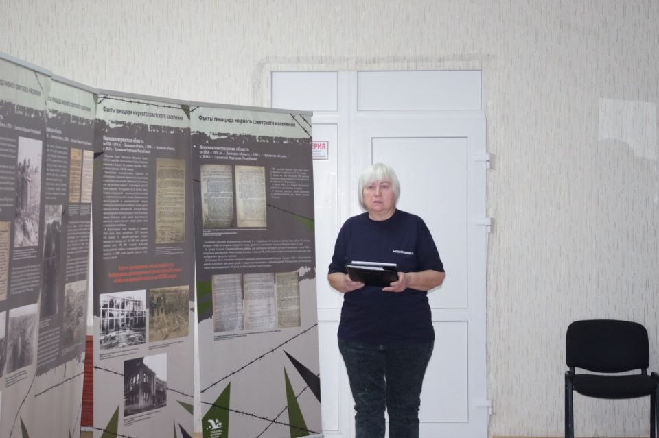 В Славяносербской центральной библиотеке состоялось открытие выставки «Без срока давности» В Славяносербской центральной библиотеке состоялось открытие выставки «Без срока давности»