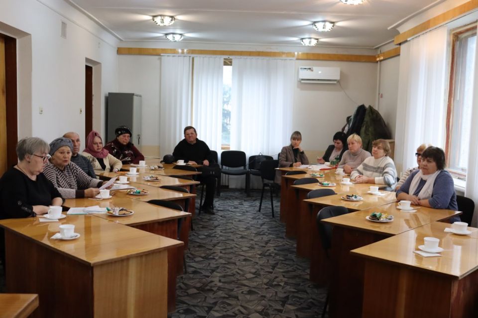 В Антраците состоялась встреча с семьями погибших участников Специальной военной операции В Антраците состоялась встреча с семьями погибших участников Специальной военной операции