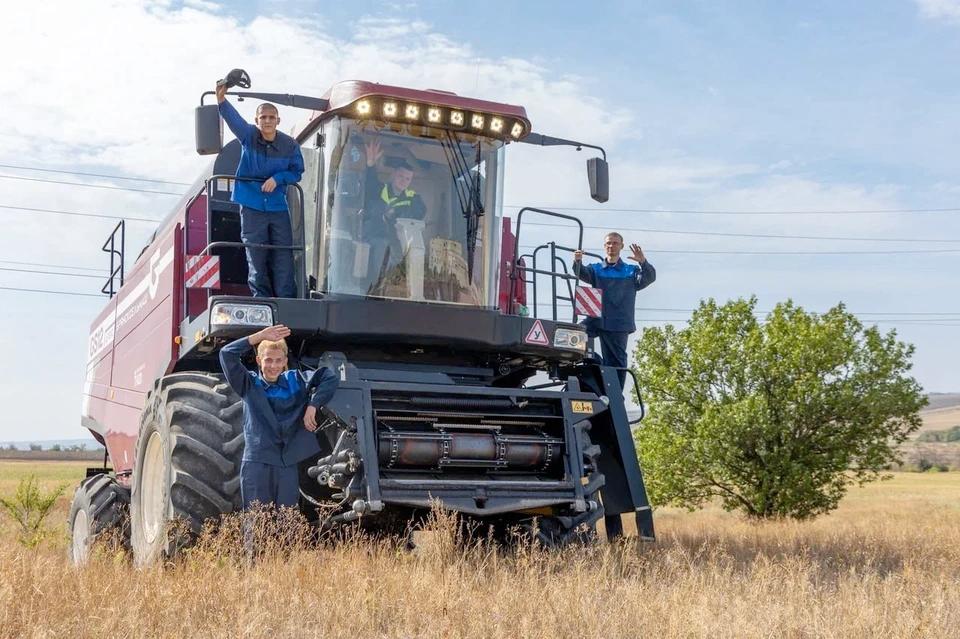 Конкурс трактористов прошел в ЛНР