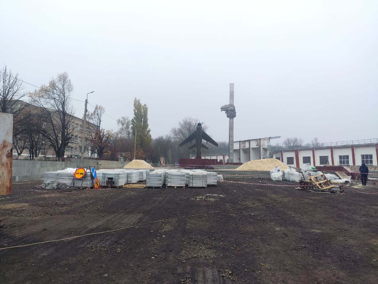 В Ровеньках по народной программе реконструируют площадь Республики Коми В Ровеньках по народной программе реконструируют площадь Республики Коми