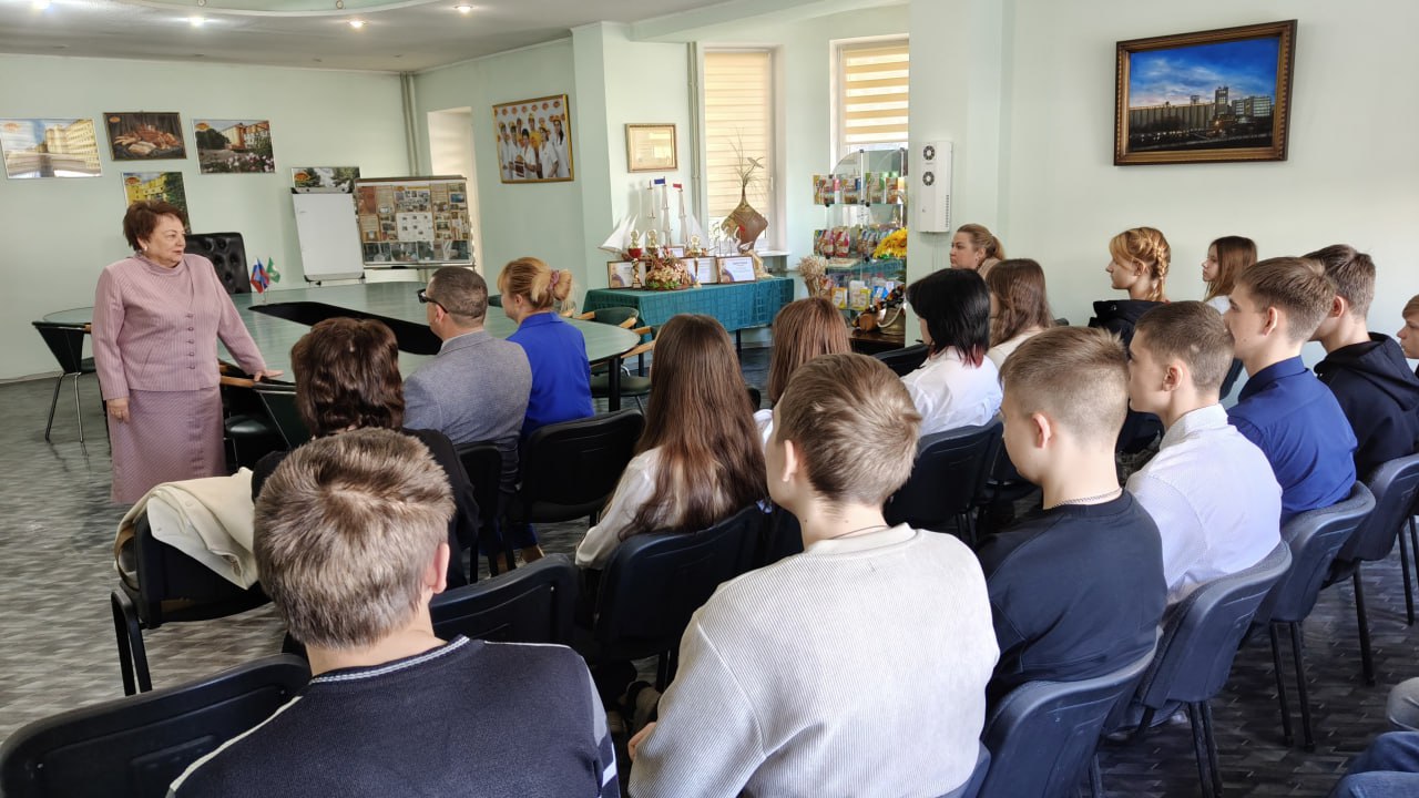 Зинаида Наден: Готовим для себя кадры со школьной скамьи Зинаида Наден: Готовим для себя кадры со школьной скамьи