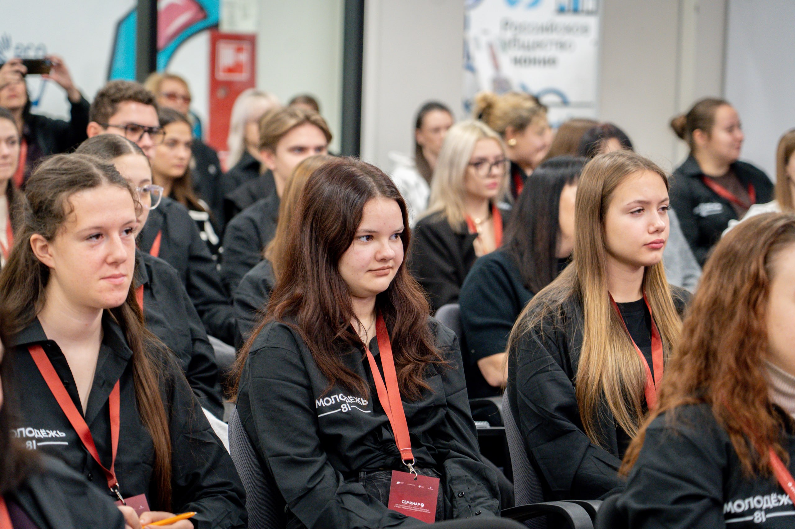 Работаем не для ВСЕХ, а для КАЖДОГО Работаем не для ВСЕХ, а для КАЖДОГО