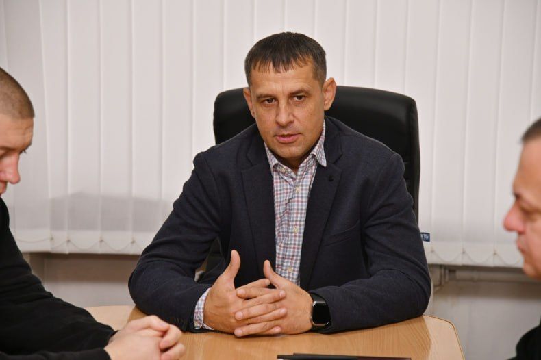 Врип Главы Свердловского муниципального округа ЛНР держит на контроле работу коммунальных служб Врип Главы Свердловского муниципального округа ЛНР держит на контроле работу коммунальных служб