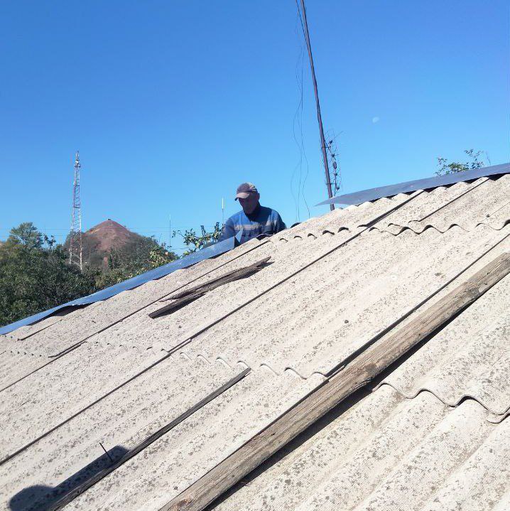 В текущем году Брянковский филиал единой управляющей компании отремонтировал шиферные кровли на 30 многоквартирных домах В текущем году Брянковский филиал единой управляющей компании отремонтировал шиферные кровли на 30 многоквартирных домах