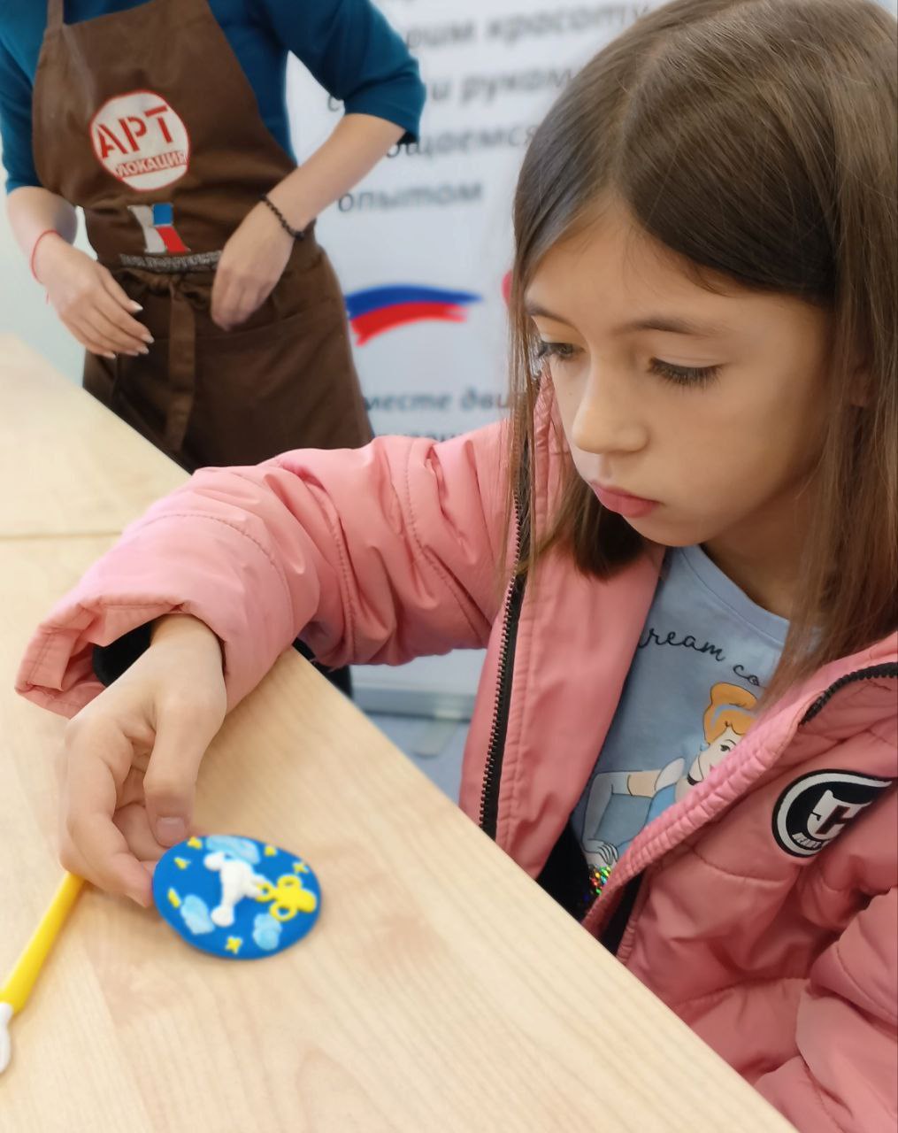 Волонтры из Великого Новгорода провели мастер-классы для детей и взрослых в Северодонецке Волонтры из Великого Новгорода провели мастер-классы для детей и взрослых в Северодонецке