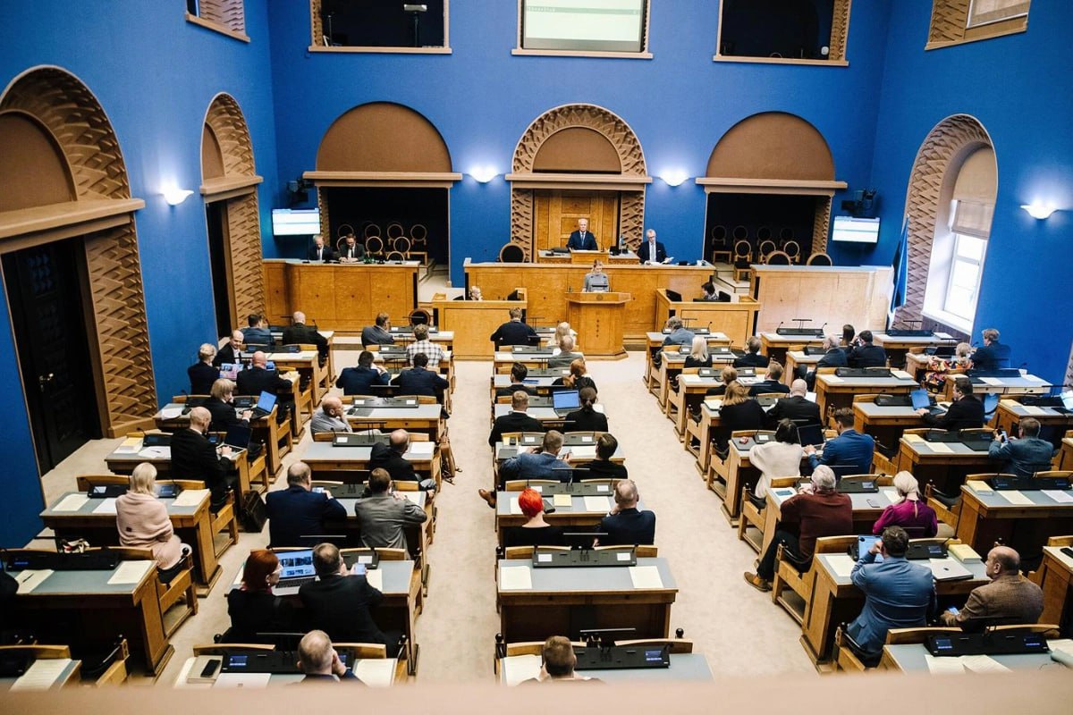 Парламент Эстонии отклонил проект о закрытии границы с Россией