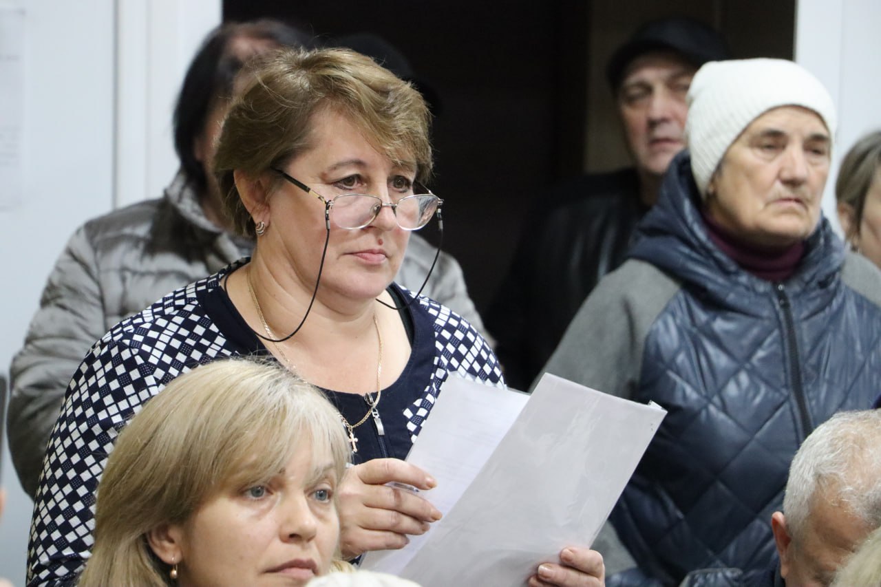 Наталия Жулинская: Встретилась с жителями Алмазной Наталия Жулинская: Встретилась с жителями Алмазной