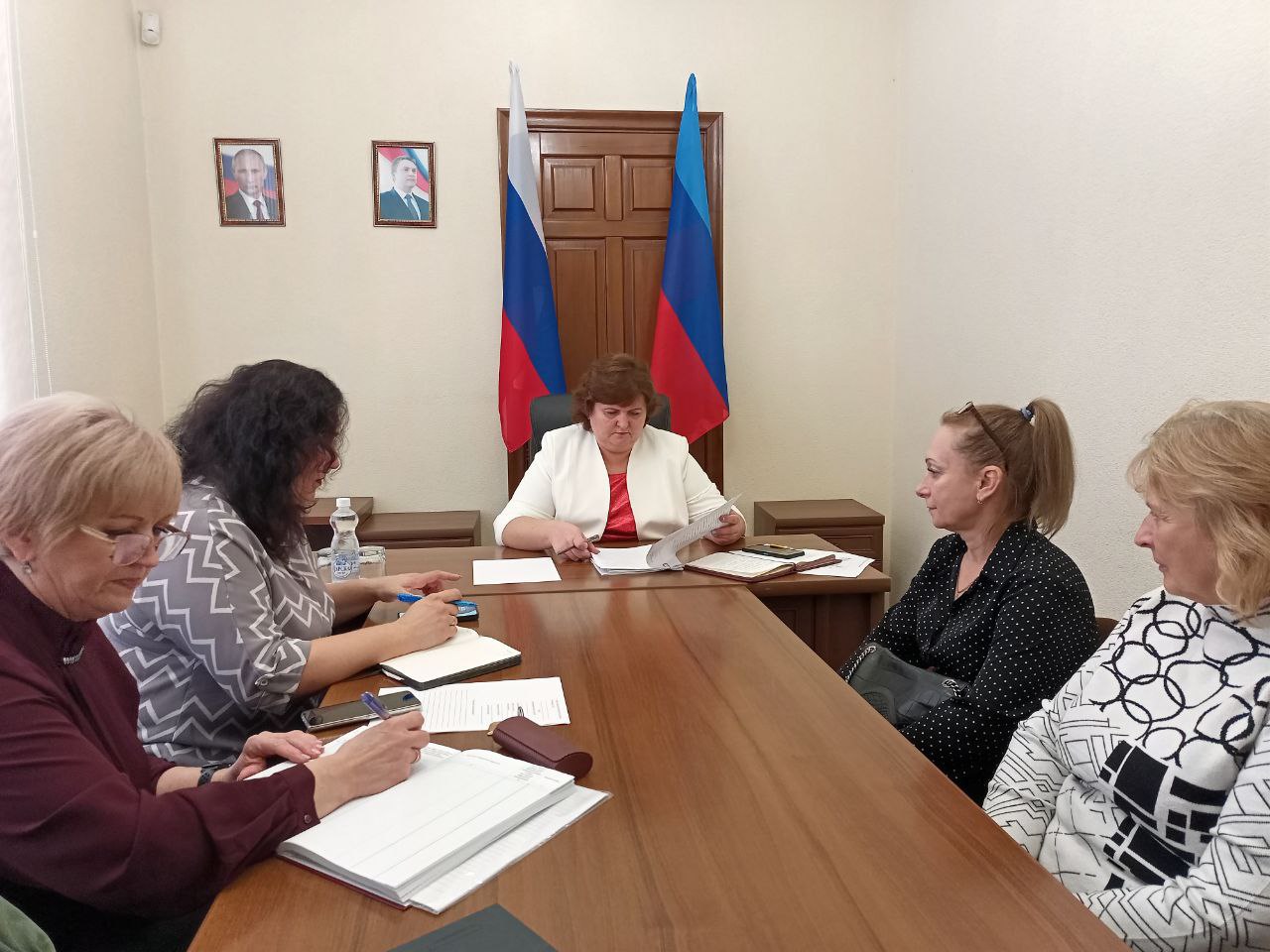 Заместитель Главы Администрации города Юлия Бугаева провела прием граждан Заместитель Главы Администрации города Юлия Бугаева провела прием граждан