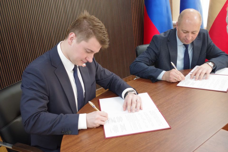 Сергей Крамаренко: Сегодня наш округ с радостью принял делегацию из Санкт-Петербурга во главе с заместителем главы МО №72, Председателем Союза Молодежных избирательных комиссий России, депутатом Максимом Ворониным Сергей Крамаренко: Сегодня наш округ с радостью принял делегацию из Санкт-Петербурга во главе с заместителем главы МО №72, Председателем Союза Молодежных избирательных комиссий России, депутатом Максимом Ворониным