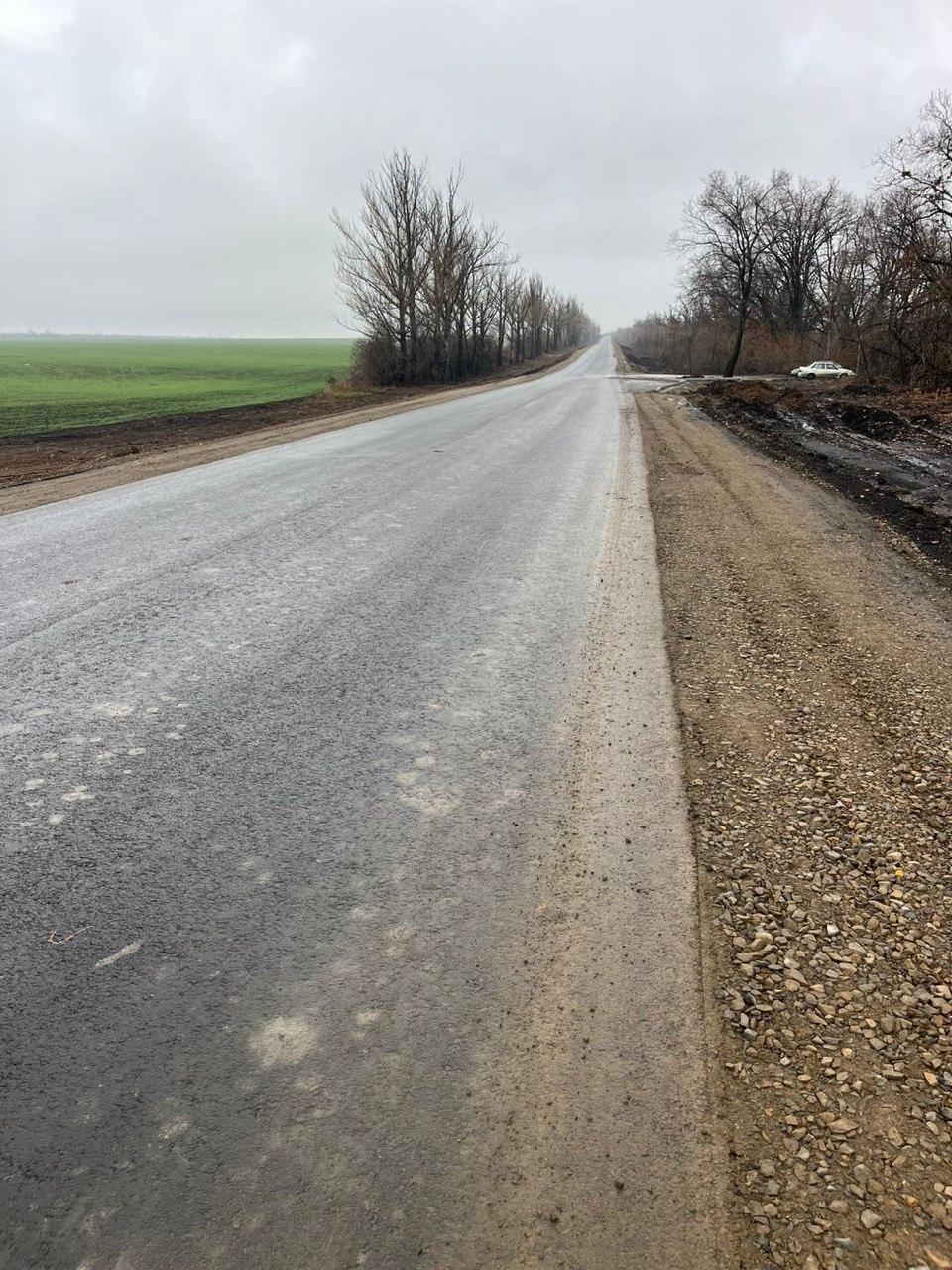 Подрядная организация Республики Коми закончила работы по асфальтированию от пгт