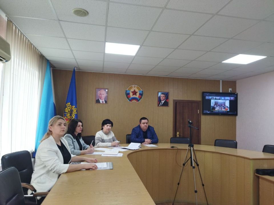 По итогам заседания Госсовета по вопросам реализации молодёжной политики, который прошёл в декабре 2022 года, Владимир Путин поручил создать центры общественного развития («Добро.Центры») во всех городах и населенных пунктах... По итогам заседания Госсовета по вопросам реализации молодёжной политики, который прошёл в декабре 2022 года, Владимир Путин поручил создать центры общественного развития («Добро.Центры») во всех городах и населенных пунктах...
