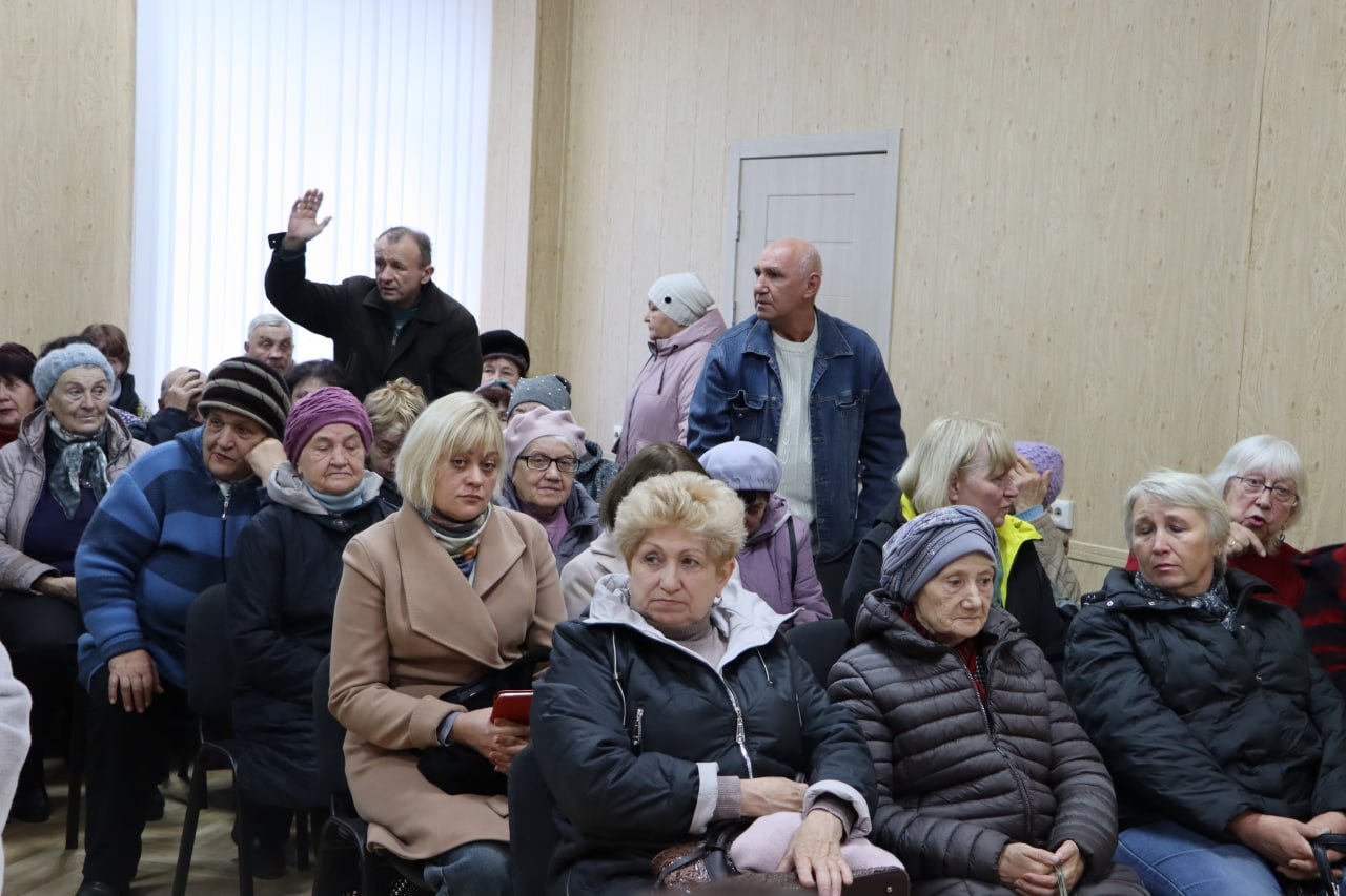 Наталия Жулинская: Встретилась с жителями Алмазной Наталия Жулинская: Встретилась с жителями Алмазной