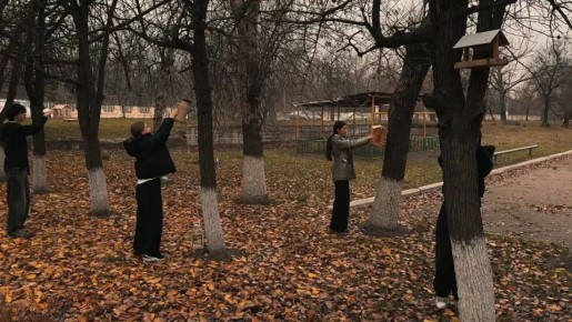 Учащиеся школы №44 приняли участие в экологической акции «Снегири»