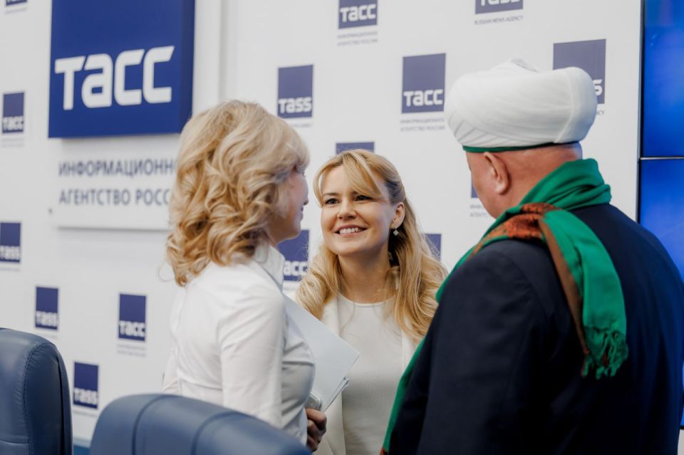 Дарья Лантратова: Проект «Жизнь после Победы» стал логичным продолжением работы, которую ведет партия «Единая Россия» по помощи семьям наших бойцов Дарья Лантратова: Проект «Жизнь после Победы» стал логичным продолжением работы, которую ведет партия «Единая Россия» по помощи семьям наших бойцов