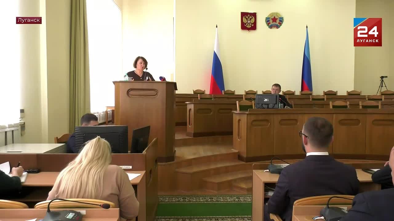 Средняя зарплата в регионе выросла на 18,5% – сейчас она составляет 63 тысячи рублей