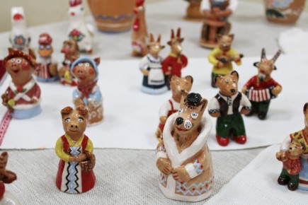 Луганский проект «Игрушки из бабушкиного сундучка» стал победителем грантового конкурса ПФКИ